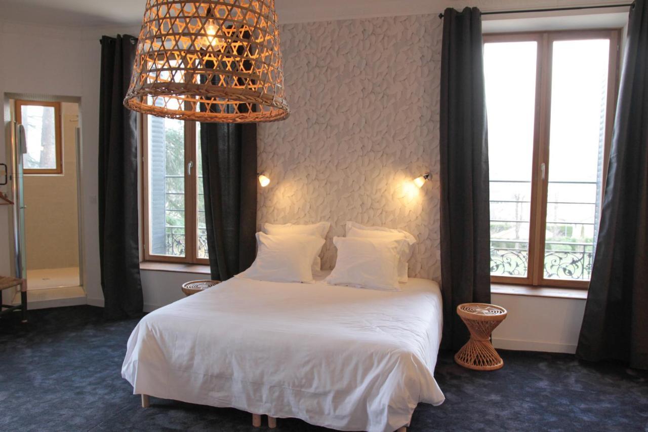 Eclosion Chateau Hotel & Restaurant Saint-Paul-en-Jarez Buitenkant foto