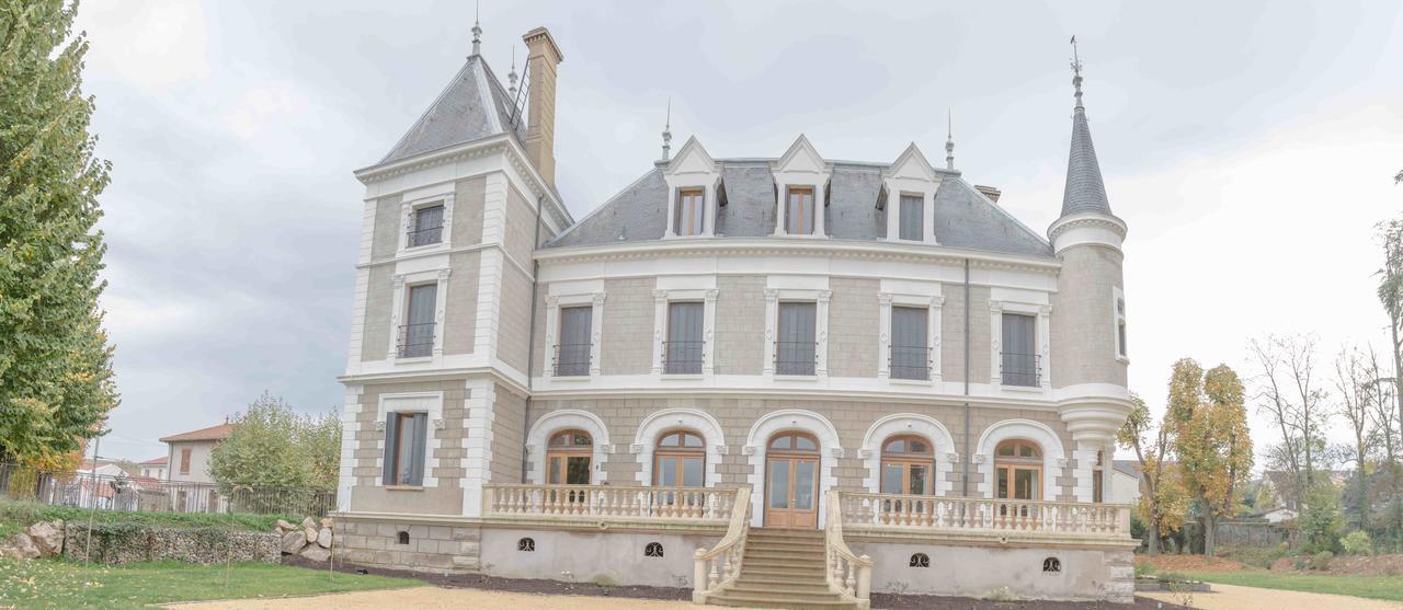 Eclosion Chateau Hotel & Restaurant Saint-Paul-en-Jarez Buitenkant foto